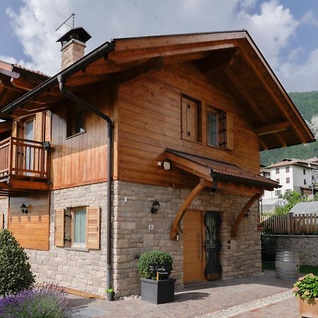 Vila Agritur La Crucola Flavon Exteriér fotografie
